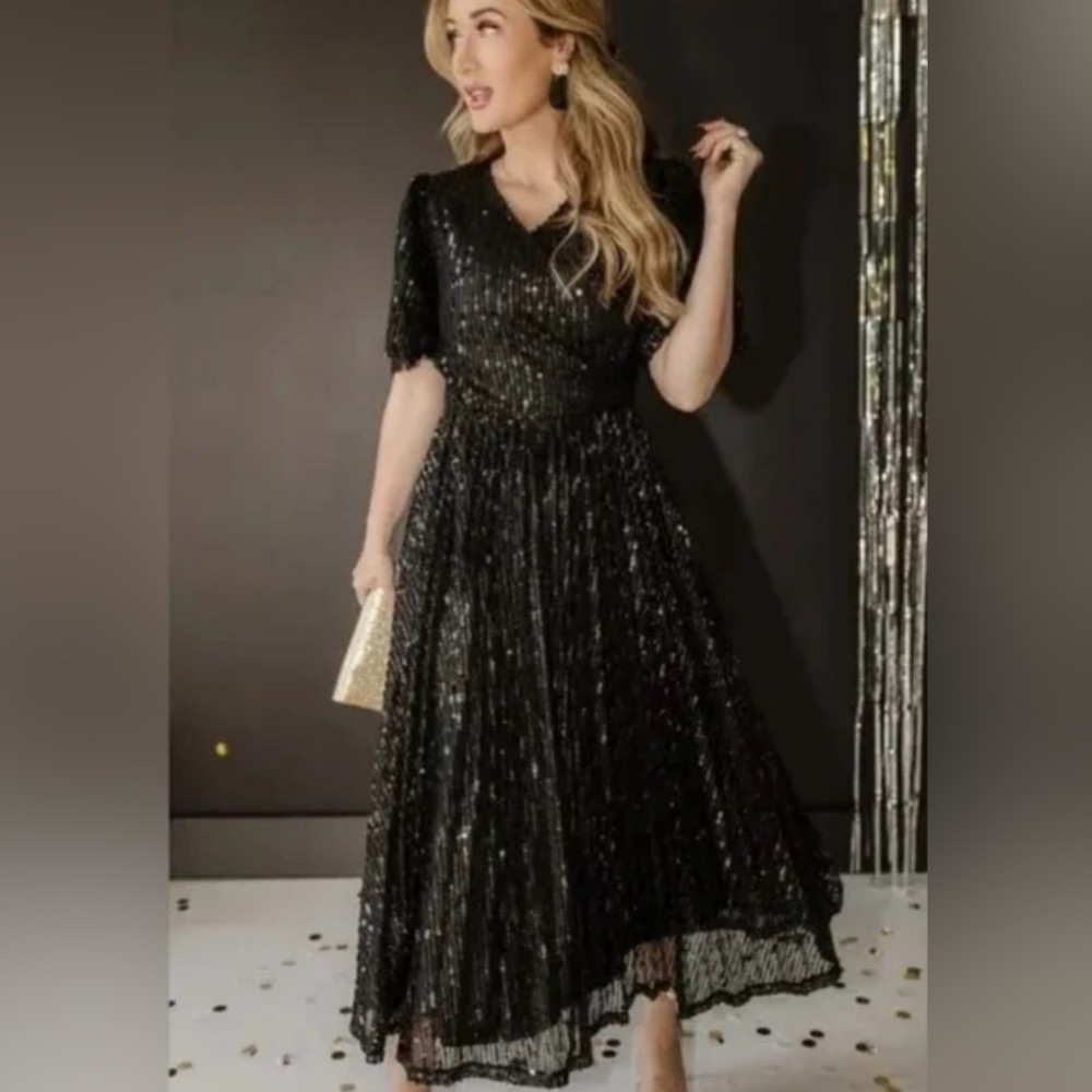 Ivy City Co Elegant Black Midi Dress